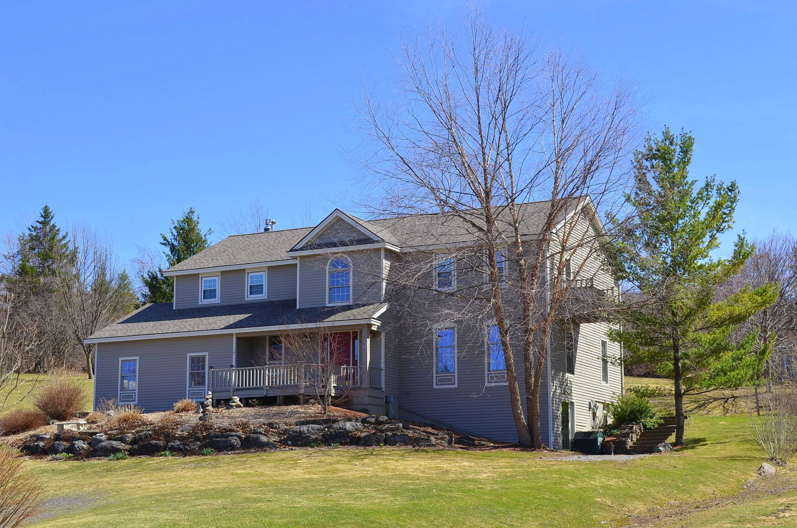 5 Bedroom Colonial, Tully NY Real Estate, Lafayette Schools Central